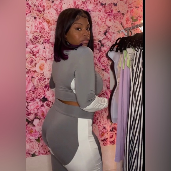 Gym Bae - Picture 3 of 4